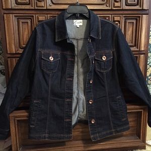 Desi dark blue jean jacket. Size Large